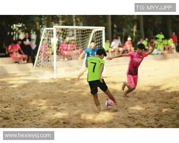 卡通足球明星的精彩绘画图案展现青春活力与运动激情