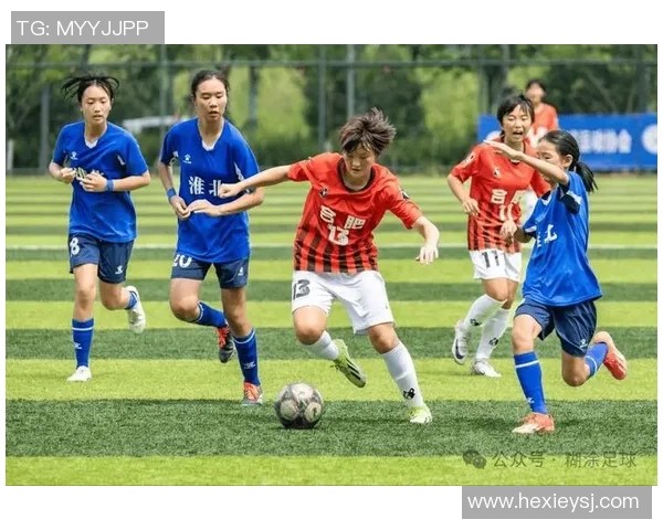 足球界女星风采尽显她们的魅力与实力照片集锦