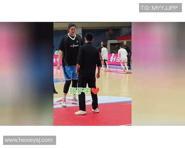 全明星赛场上的激情碰撞与篮球巨星的荣耀时刻 全明星赛场上的激情碰撞与篮球巨星的荣耀时刻
